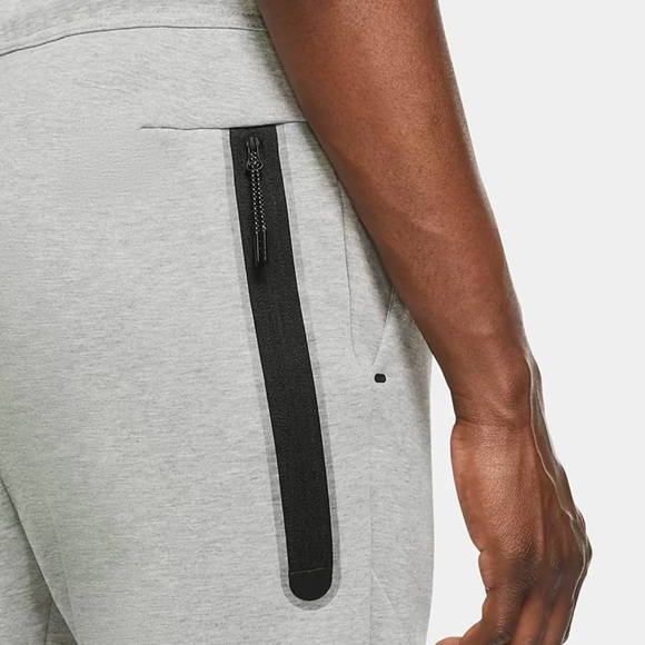 Nike Tech Fleece Jogger Pant - Picture 5 of 6